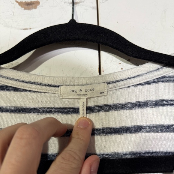 Rag & Bone Striped Jersey Long Sleeve Tee Blue and White Size Medium Stretch - Picture 7 of 9